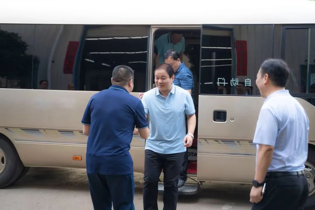 衡陽市委副書記、市長朱健一行赴朝陽集團(tuán)進(jìn)行考察